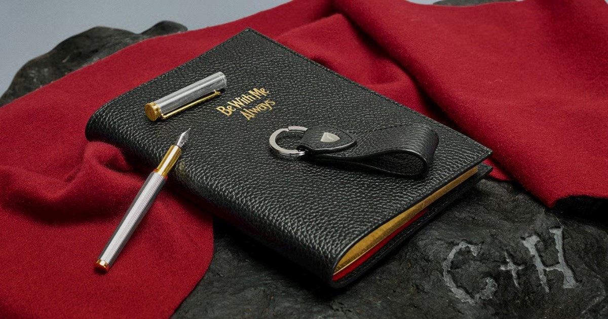 Aspinal of London ima kolekciju nadhanutu Orkanskim visovima