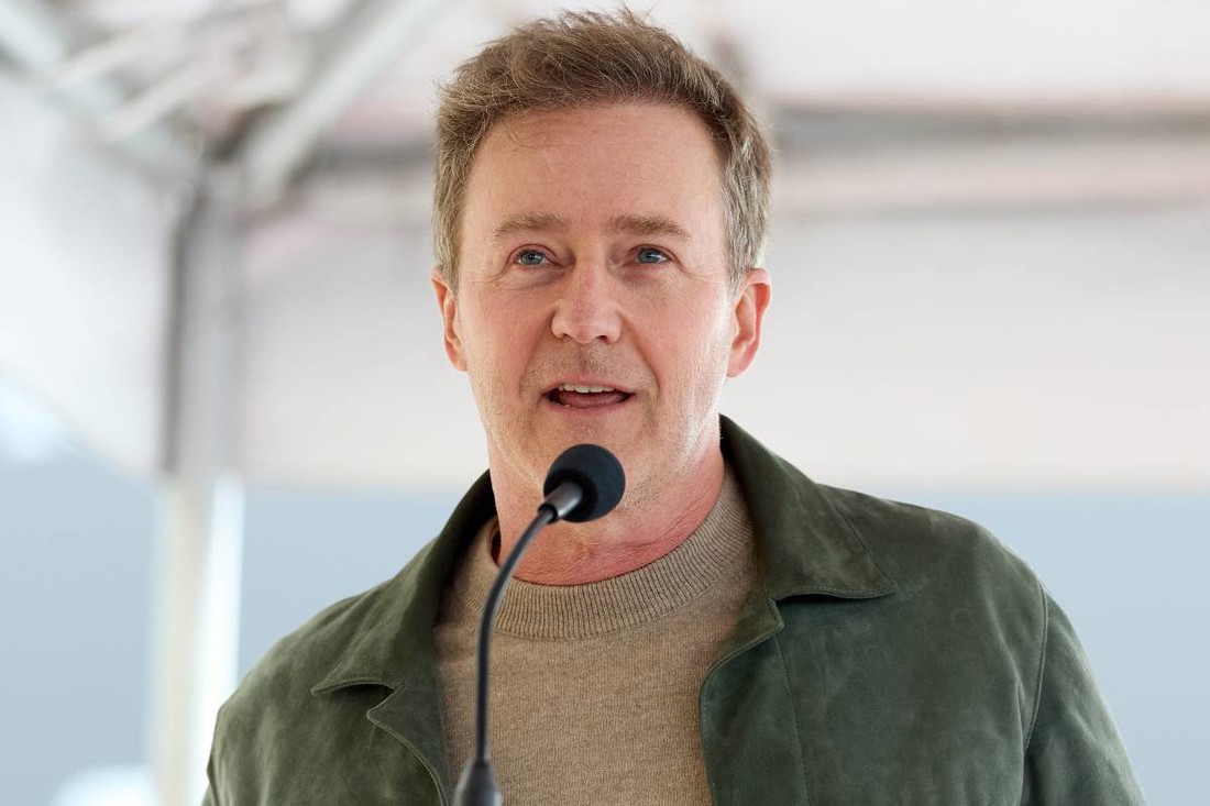 Edward Norton žali što je glumio u filmu koji je kasnije postao kultni klasik