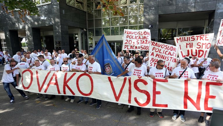 Pravosudni policajci žele veće plaće, Bošnjaković im obećao pomoći