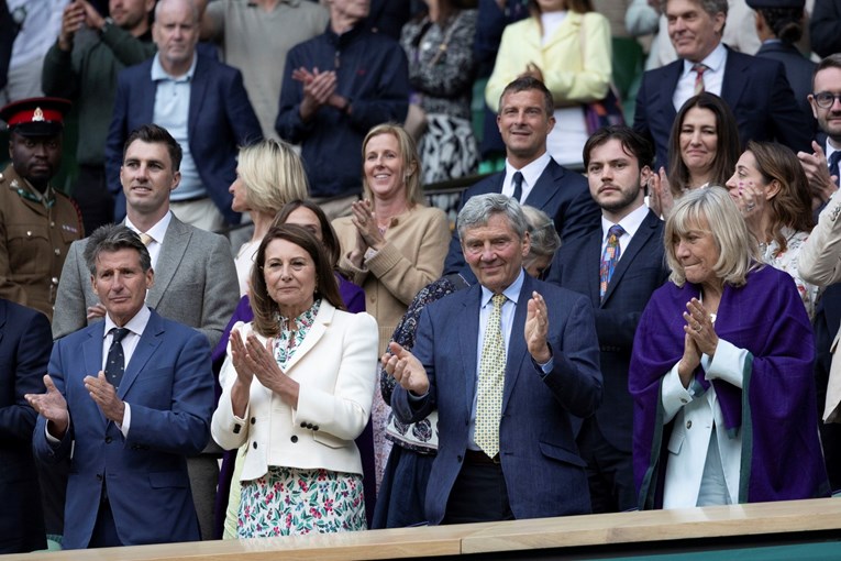 Roditelji Kate Middleton nakon dugo vremena viđeni u javnosti, bili su na Wimbledonu