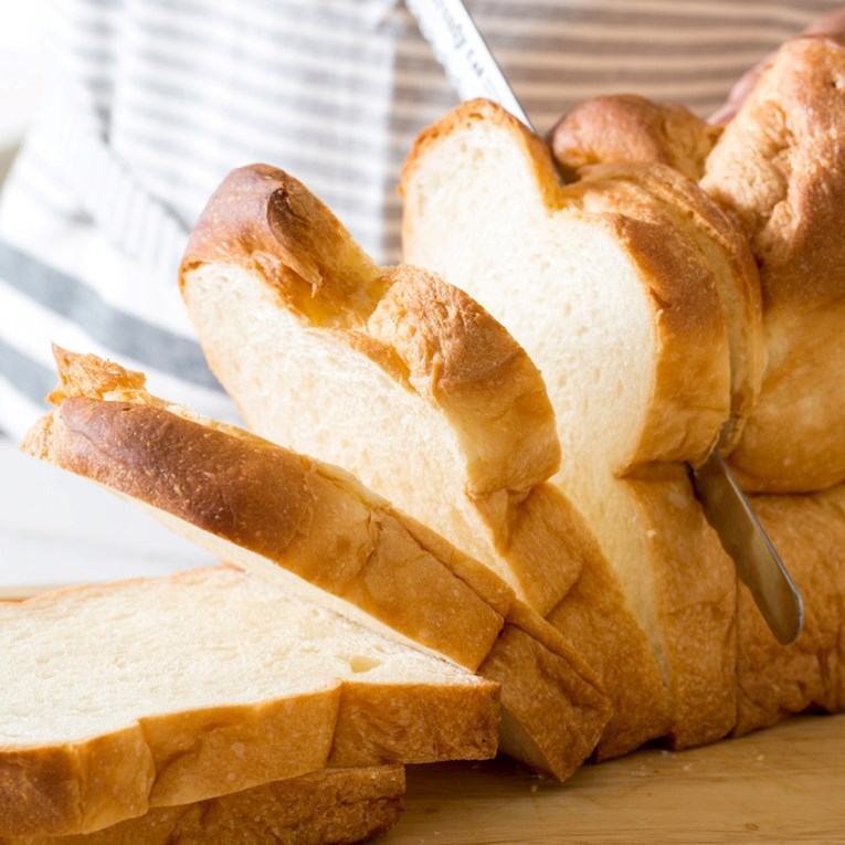 Tajna najmekšeg domaćeg kruha krije se u ovom koraku, nemojte ga preskočiti