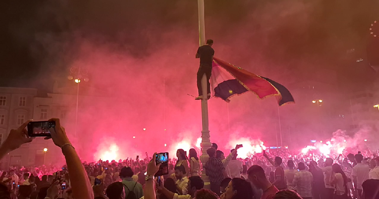 VIDEO Pogledajte veselje na Trgu u Zagrebu nakon gola Vatrenih