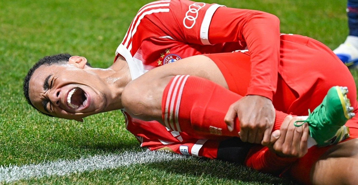 Musiala 9 sati leta proveo na nosilima i pod sedativima. Slijedio je put na operaciju