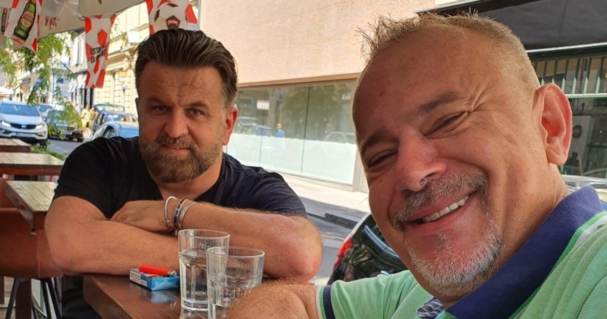 Zoran Šprajc pozirao s Andrijom Jarkom: "240 kilograma čistog šarma i sedam stentova"