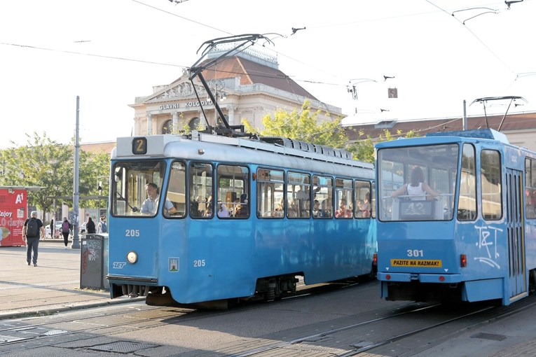 Sutra je u Zagrebu besplatan prijevoz autobusima i tramvajima