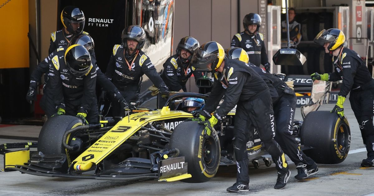 Formula 1 počinje s proizvodnjom respiratora