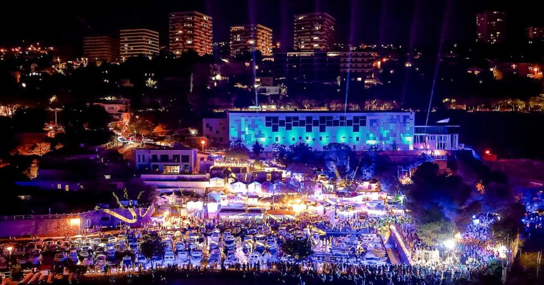 Gastro vikend u Rijeci izazvao velike gužve, održana su dva festivala