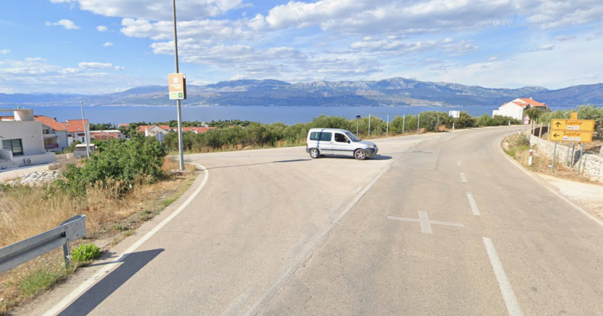 Dvije teške nesreće u Dalmaciji. Jedna osoba poginula, dvoje ozlijeđenih