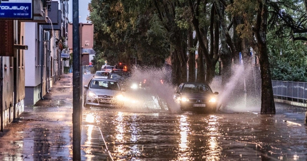 Stiže promjena vremena. Pljuskovi, grmljavina i puno niže temperature