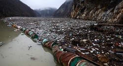 VIDEO Tisuće kubnih metara smeća plutaju Drinom