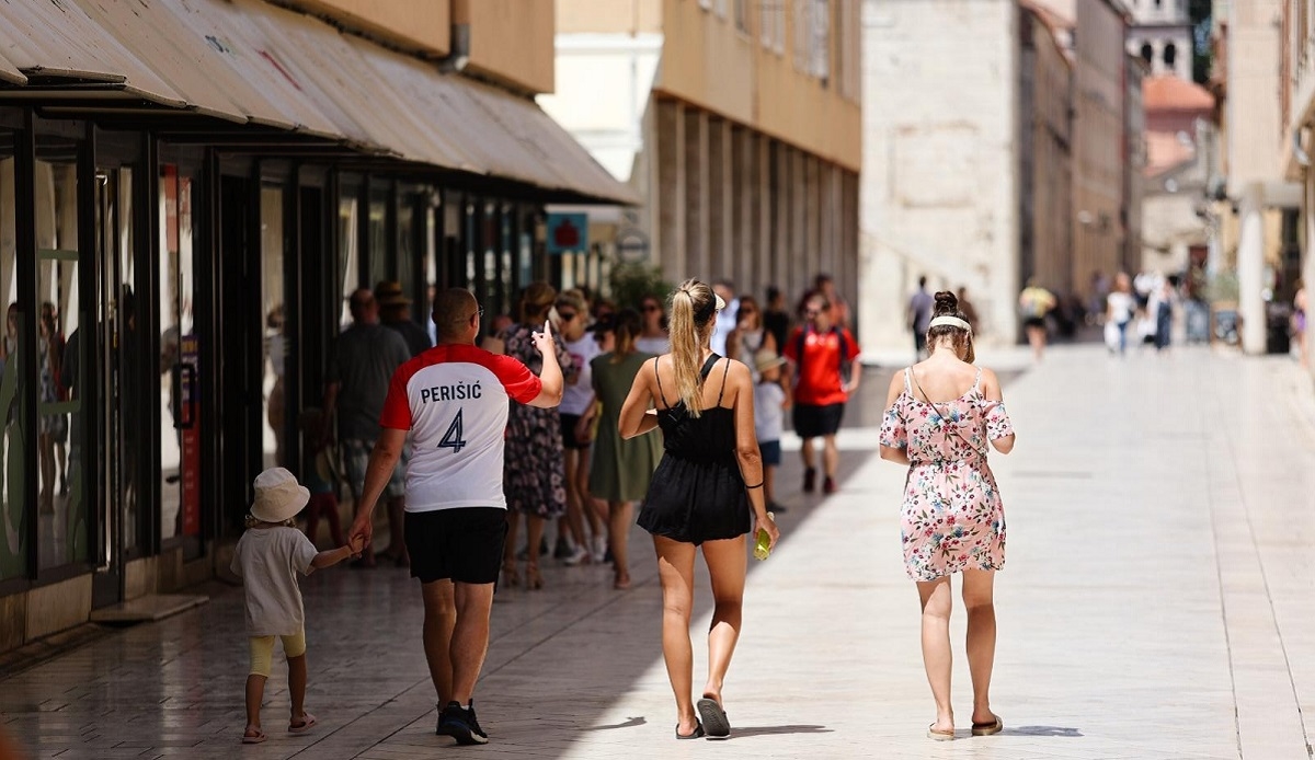 U Zadarskoj županiji 23 nova slučaja zaraze, umro muškarac