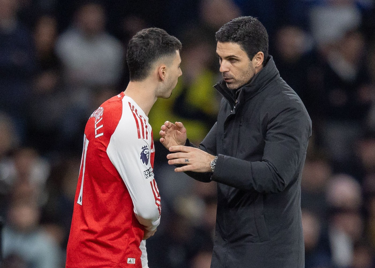 Arteta naljutio svlačionicu? Problem je tretman otpisane zvijezde