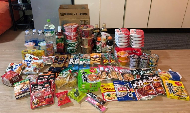 Hit na Redditu: Japanac pokazao kakav paket dobiju ljudi koji se tamo zaraze covidom