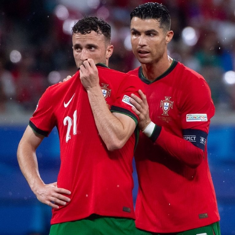 Mirror: Ronaldo nije došao na Jotinu sahranu. Nije želio zasjeniti oproštaj