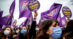 Žene u Turskoj prosvjedovale protiv Erdogana, bijesne su: "Dobit ćemo ovaj rat"