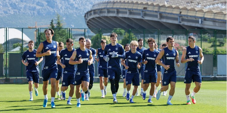 Hajduk započeo pripreme za novu sezonu. Garciji se odazvalo 17 igrača