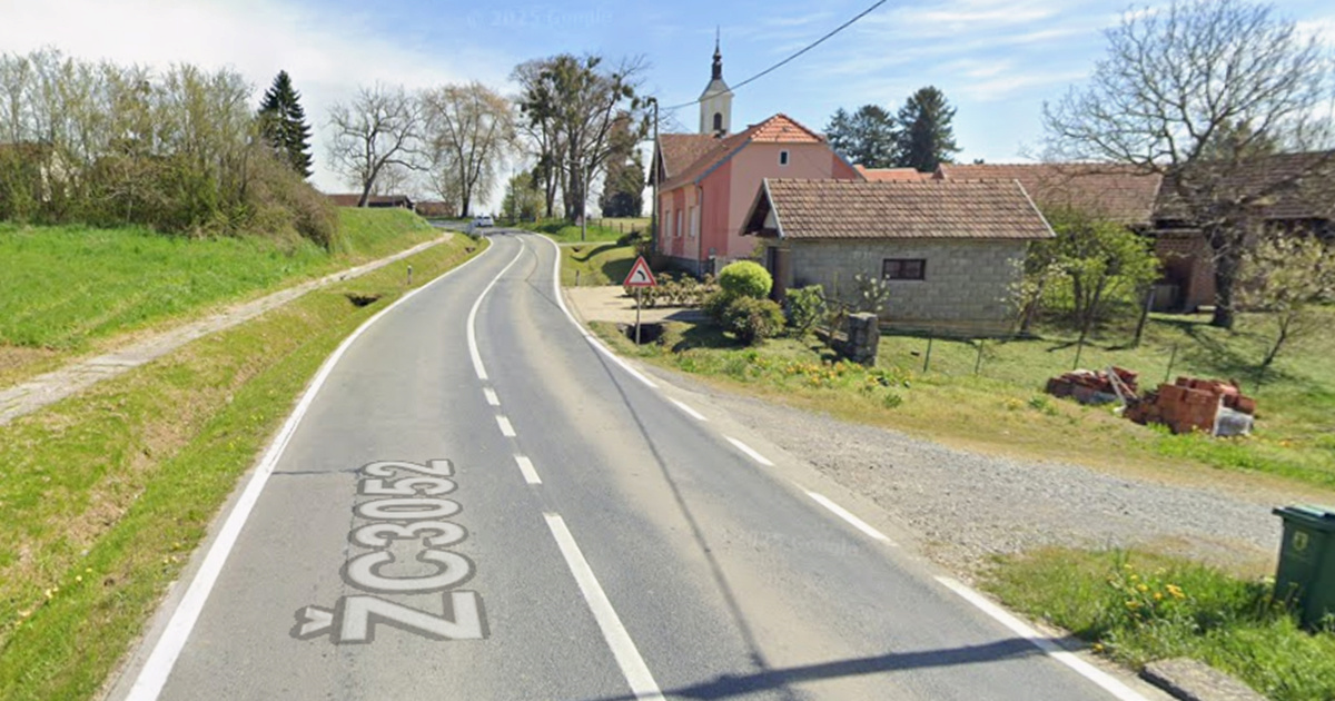 Mladi policajac na traktoru skrivio sudar