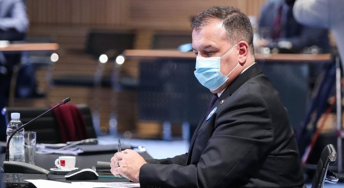Beroš: Po nuspojavama nema razlike između AstraZenece i Pfizera