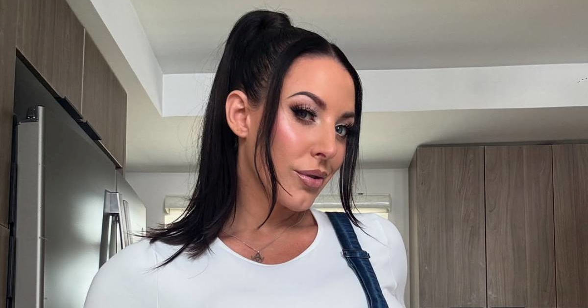 18+ zvijezda (41) odgovorila pratitelju koji joj je savjetovao da nađe "pravog dečka"