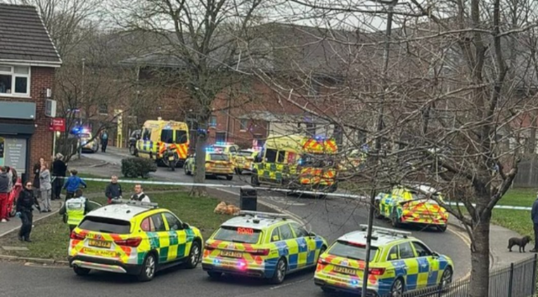 Afganistanac (20) u engleskoj bolnici ozlijedio petero nakon odbijenog termina