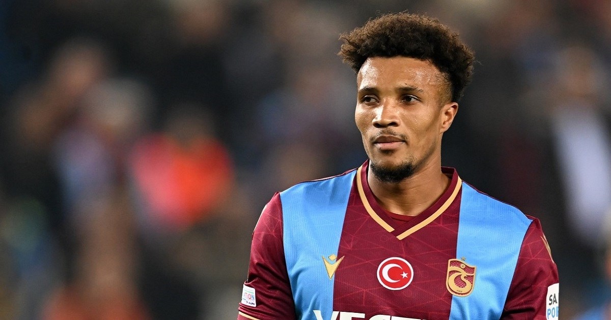 Prije četiri godine je plaćen 25 milijuna eura, sad prodaje dresove po Facebooku