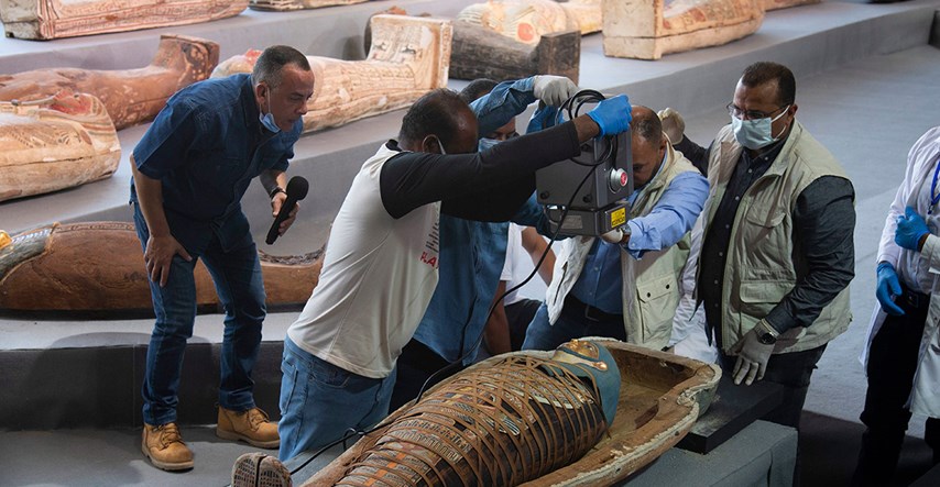 Egipatski arheolozi pronašli više od 100 sarkofaga starijih od 2.5 tisuća godina