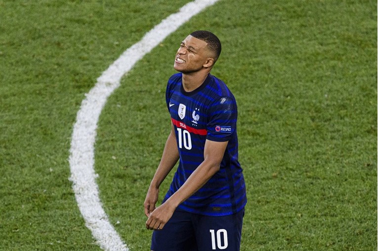 Mbappe: Neću igrati za ljude koji me zovu majmunom. Htio sam napustiti reprezentaciju