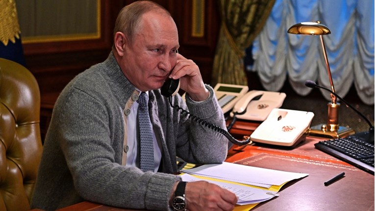 Biden i Putin će se u četvrtak čuti telefonski
