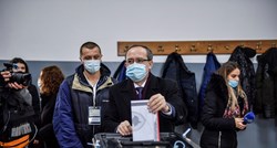 U tijeku su izbori na Kosovu, do 15 sati izašla trećina birača
