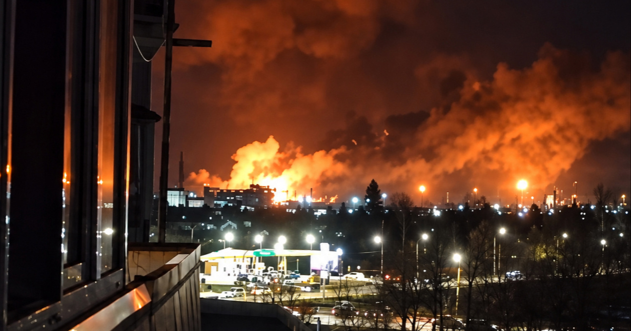 VIDEO Ukrajinci napali rusku tvornicu 2500 km od granice, izbio ogroman požar