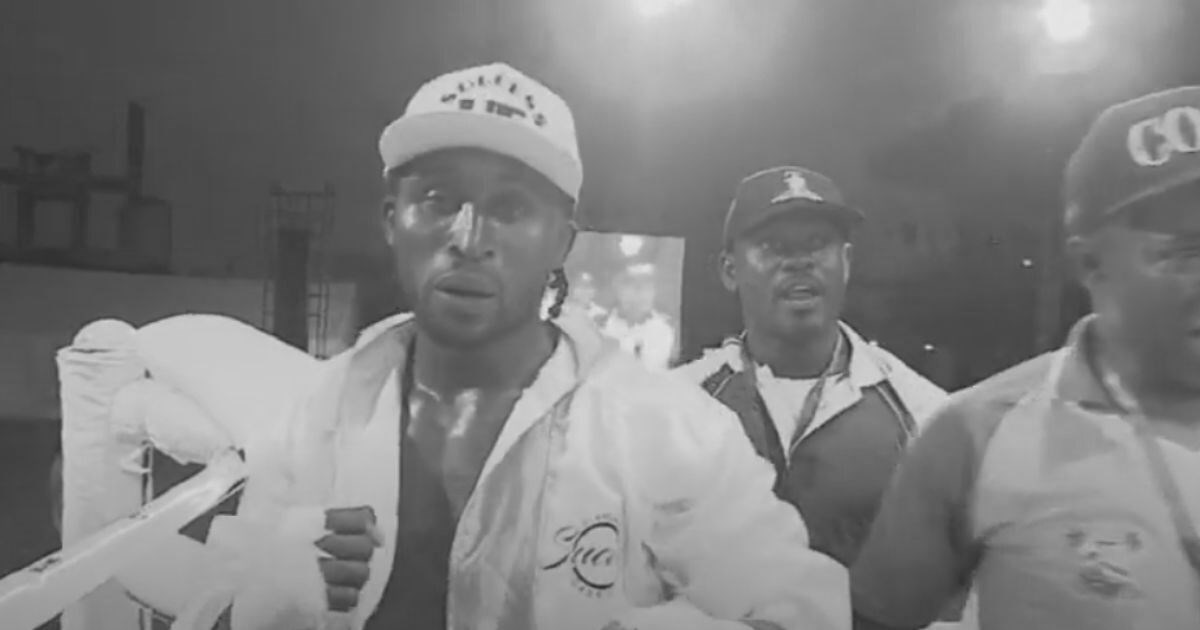 Nigerijski boksač (40) umro. Srušio se u ringu, borio se jer mu je hitno trebao novac