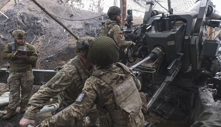 Svijet ove godine troši 2,72 bilijuna dolara na vojsku, najviše od Hladnog rata