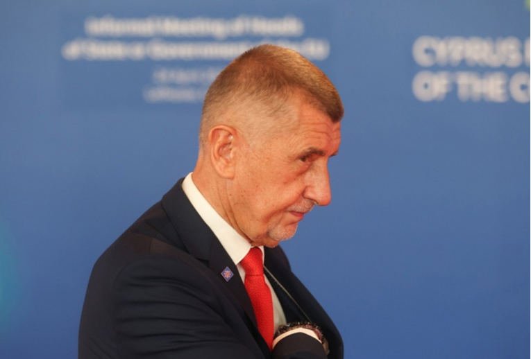 Češki premijer: Podržavam Trumpa, to može koristiti našoj zemlji