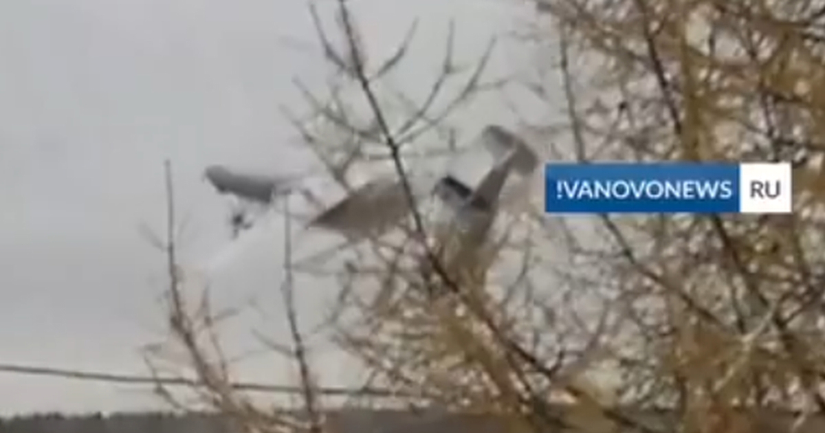 VIDEO Ruski vojni avion An-22 se raspao u zraku?