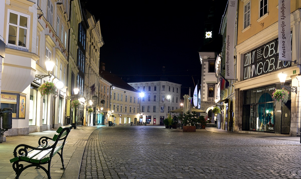 U Sloveniji 830 novih slučajeva, umrle 22 osobe