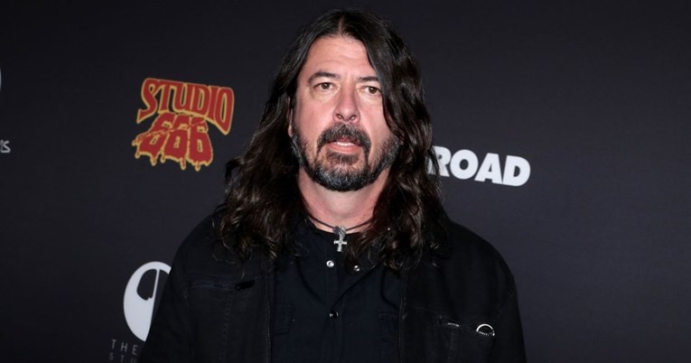 Zvijezda Foo Fightersa i Nirvane gubi sluh: Čitam s usana već 20 godina