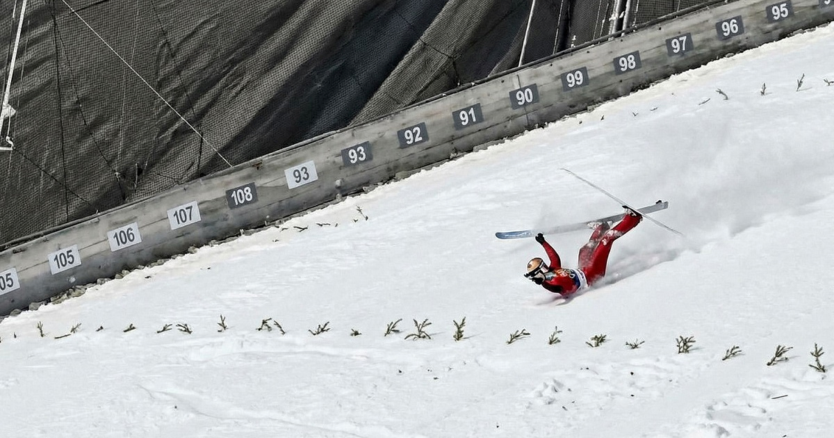 VIDEO Mladi Slovenac teško pao na Planici. Hitno je prebačen u bolnicu