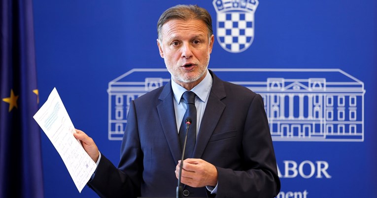 Njonjo: Ne dam na Domovinski rat i Tuđmana, Možemo vodi hajku protiv mene