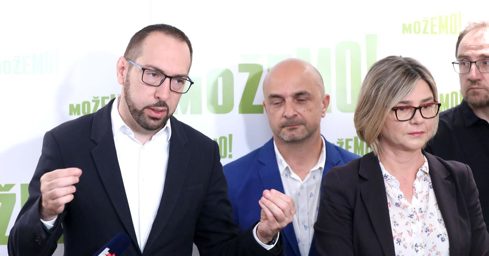 Možemo iznenada otkazao konferenciju za medije