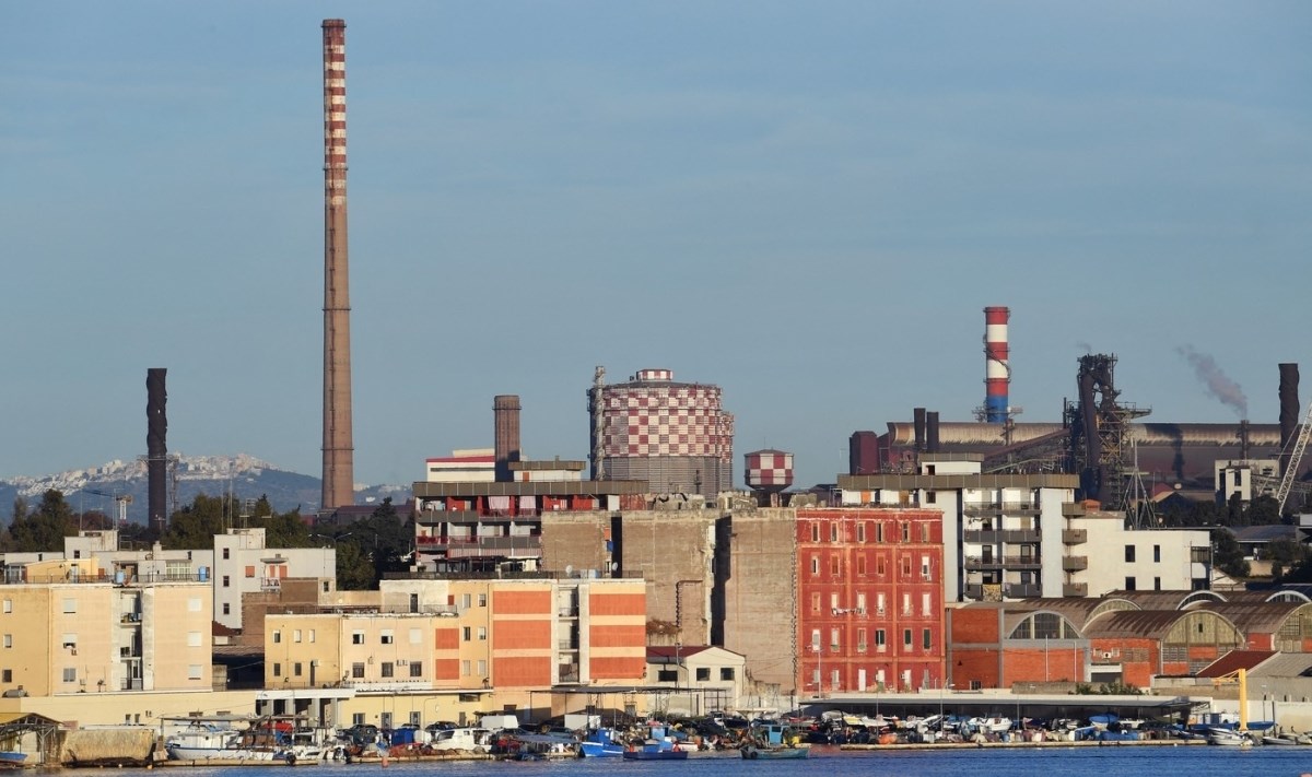 Ovu tvornicu u Italiji krive za tisuće smrti. "Skoro svi su bili mladi. Ubija sve"