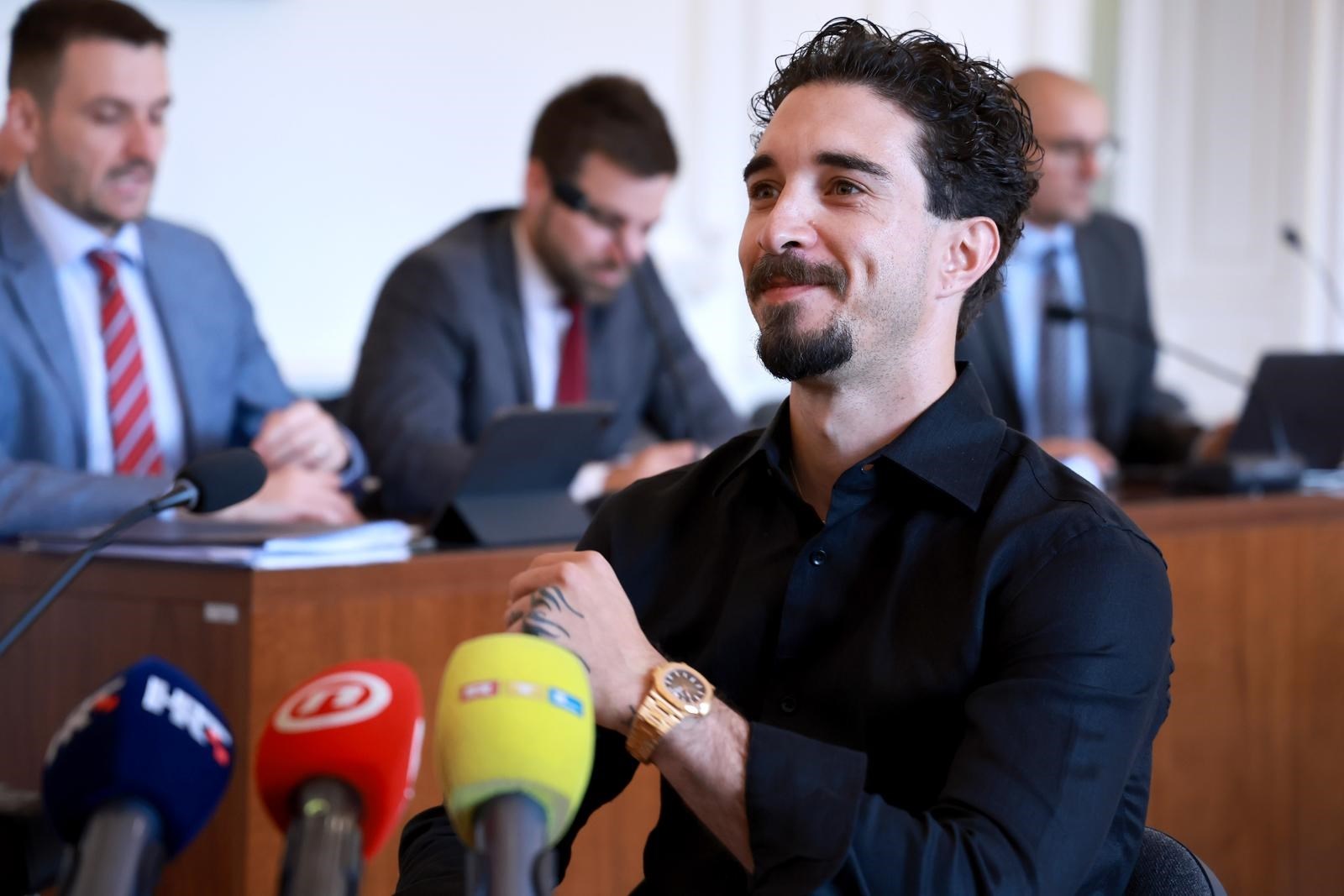 Vrsaljko na osječki sud došao s luksuznim satom čija je cijena oko 160.000 dolara