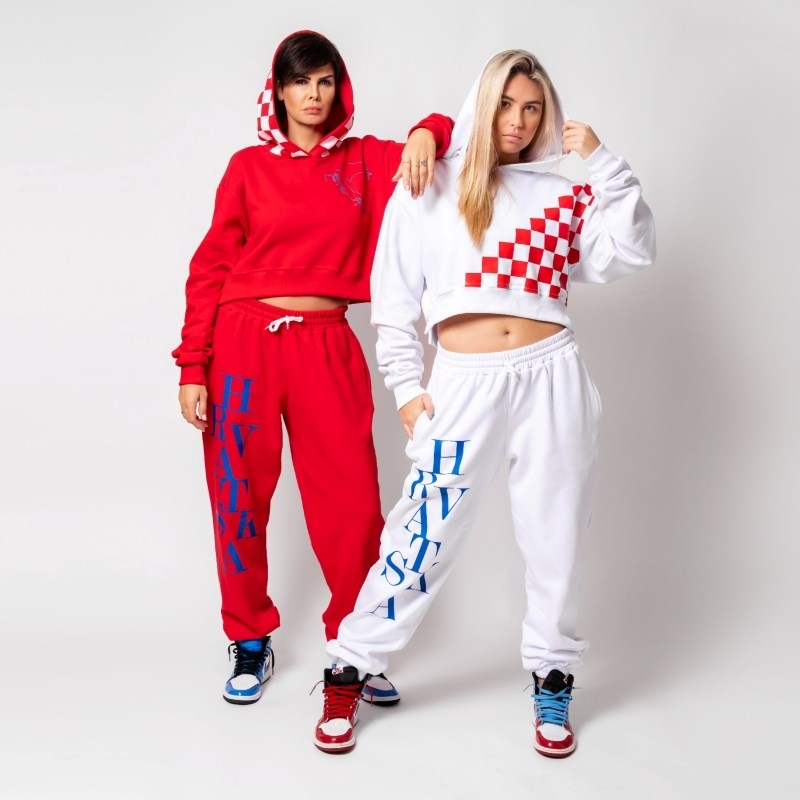 Kći Anice i Roberta Kovača kreirala liniju navijačkih trenirki. Pogledajte kolekciju