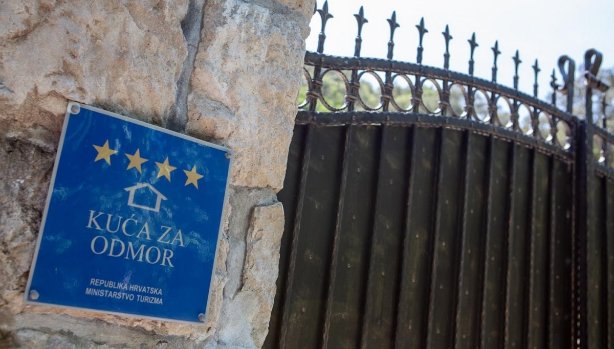 Predstavnica iznajmljivača: Gosti otkazuju rezervacije jer se priča o novom valu