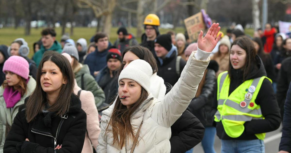 Studenti u Srbiji najavljuju nove, masovnije prosvjede za kraj godine