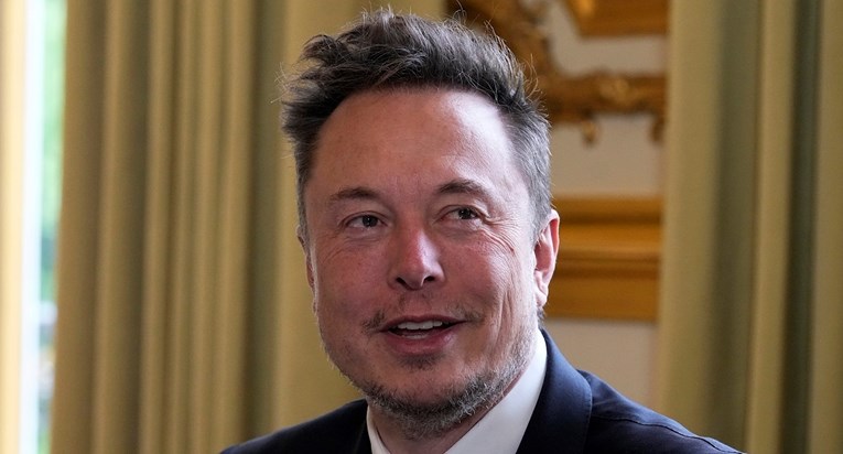 Musk: Ako vam šef pravi probleme zbog vaših objava, mi ćemo pokriti pravne troškove