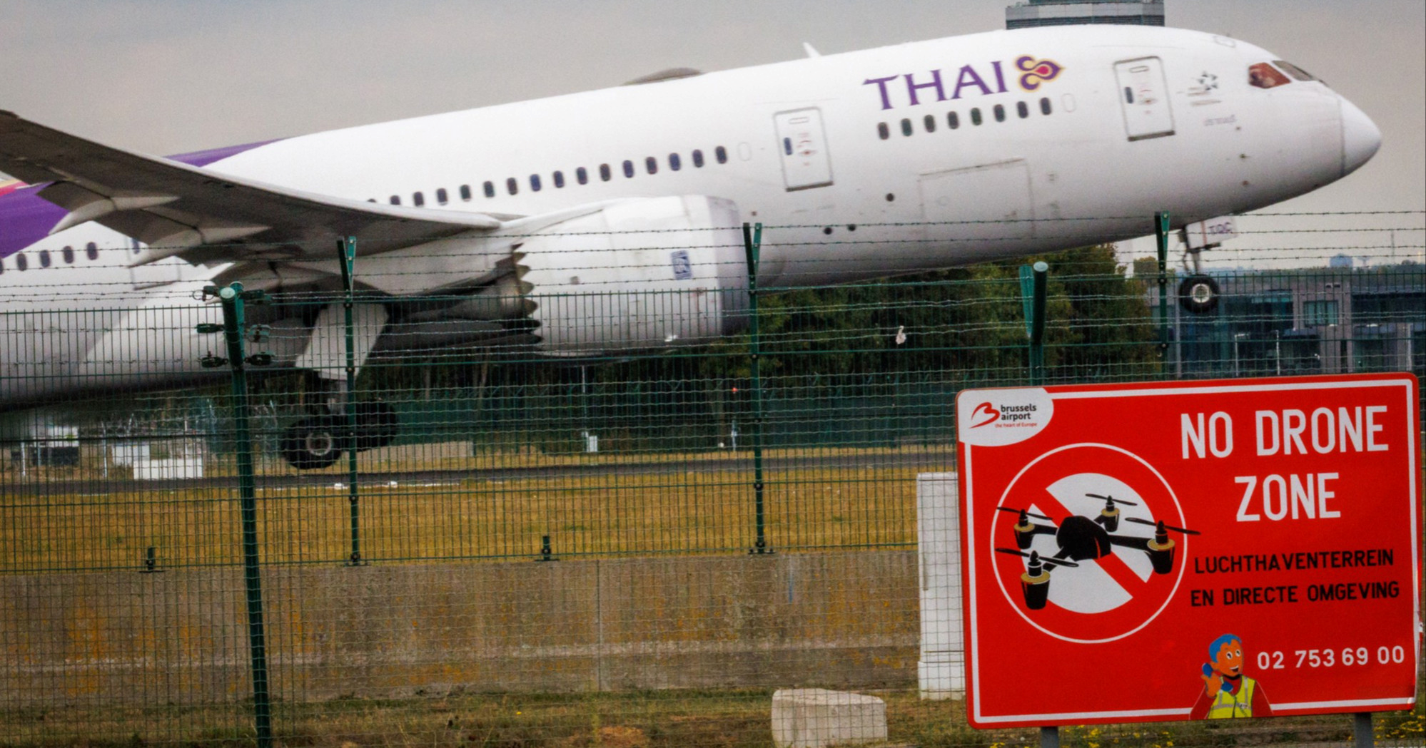 Belgijski ministar: Imali smo 558 prijava zbog sumnjivih dronova. Sumnja se na Rusiju