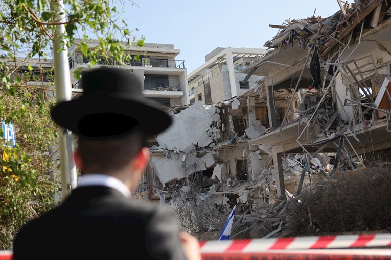 Izrael kaže da će napadi trajati tjednima, Iran najavljuje osvetu