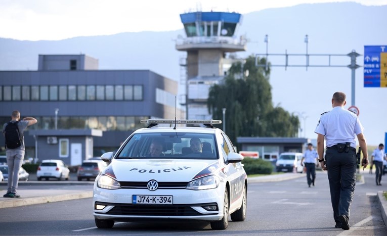 SAD deportirao šestoricu državljana BiH. Osuđeni su za više kaznenih djela