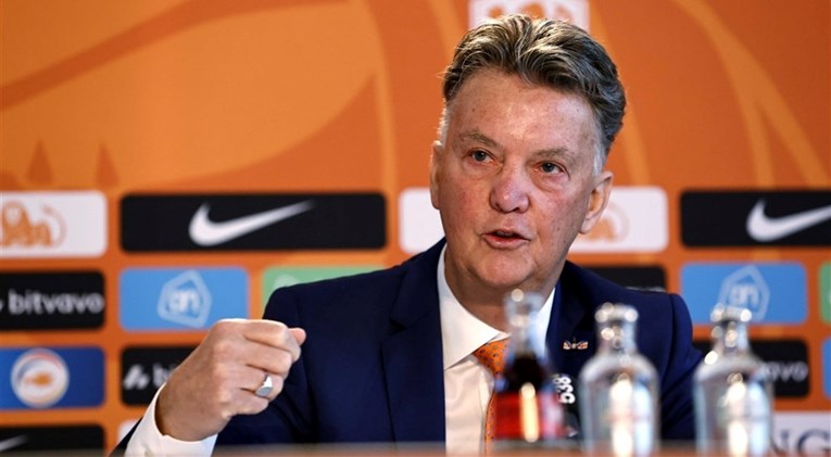 Van Gaal objasnio kako je igračima podijelio brojeve dresova: Ne, to nije šala