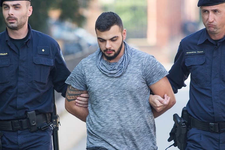 Ovo je mladić uhićen zbog oružane pljačke kod Osijeka, ide u istražni zatvor